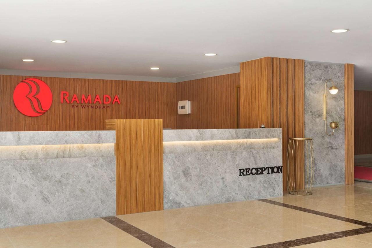 Отель Ramada By Wyndham Istanbul Шиле Экстерьер фото